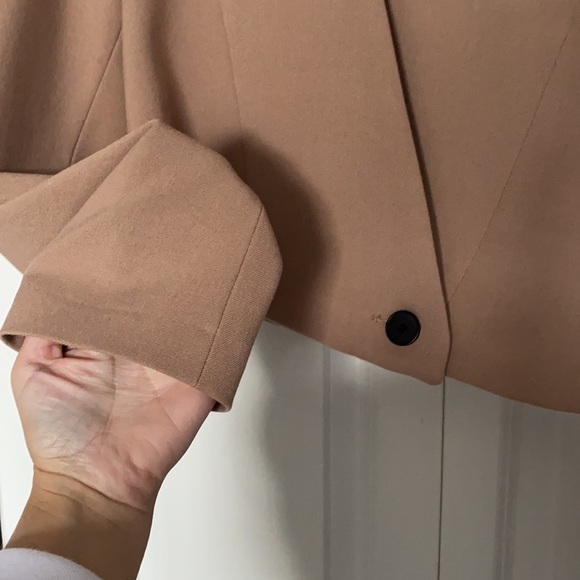 Oak + Fort cropped blazer - Picture 3 of 7